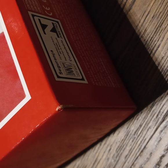 2010 Barbie Red White Strapless Holiday Gown Doll Mattel #T7685 - Picture 6 of 10